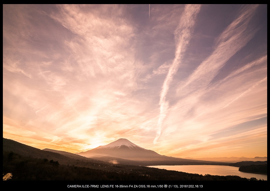 山梨の絶景・The Mt.FUJI。そう富士山は日本の誇り4-1.jpg